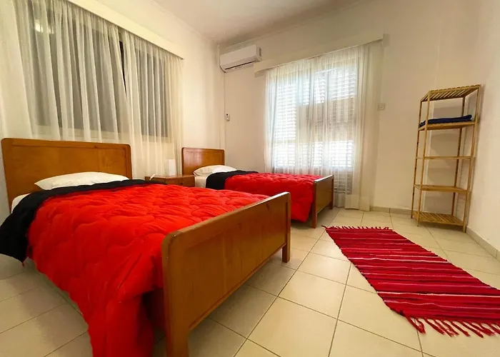 Nysa8 Paphos