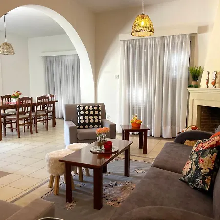 Nysa8 Villa